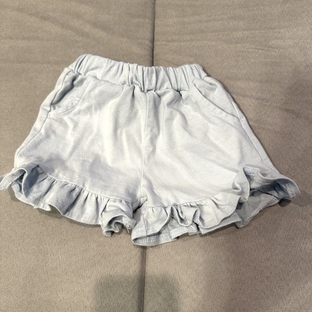 Ruffle shorts